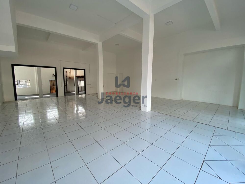Conjunto Comercial-Sala para alugar com 2 quartos, 190m² - Foto 1