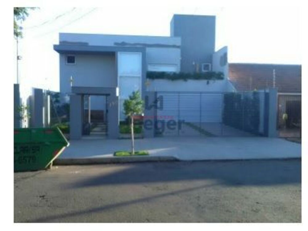 Casa, 4 quartos, 368 m² - Foto 1