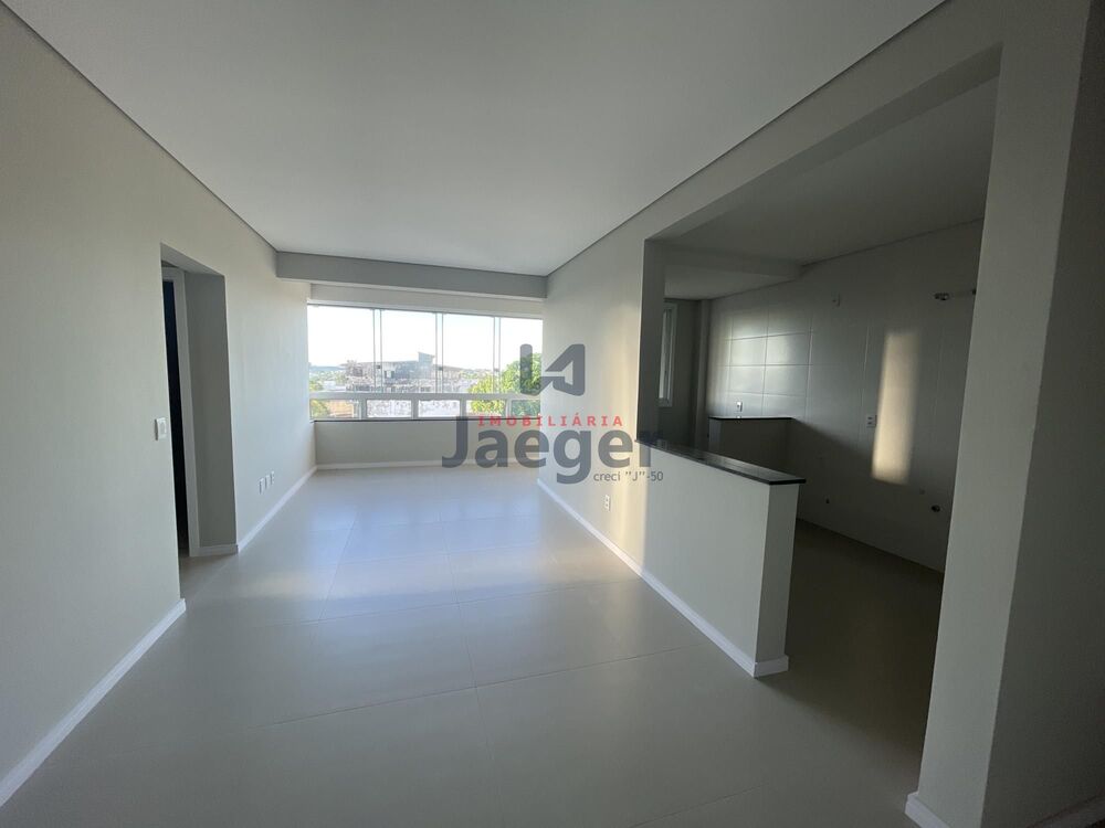 Apartamento à venda com 2 quartos, 77m² - Foto 3