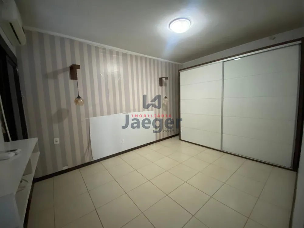 Casa, 3 quartos, 136 m² - Foto 3
