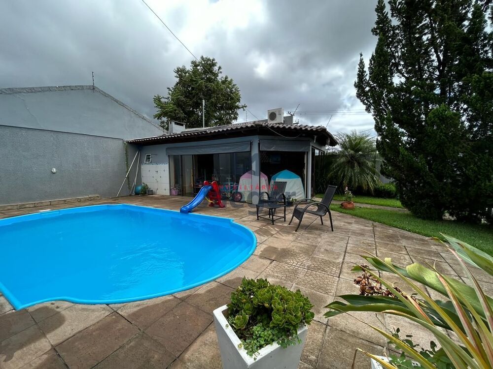 Casa à venda com 4 quartos, 200m² - Foto 30