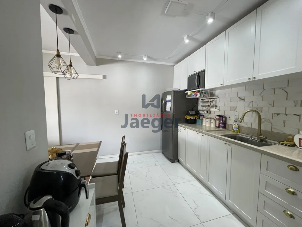 Apartamento, 3 quartos, 93 m² - Foto 2