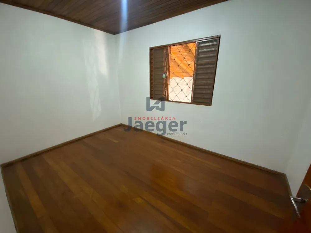 Casa, 4 quartos, 239 m² - Foto 3