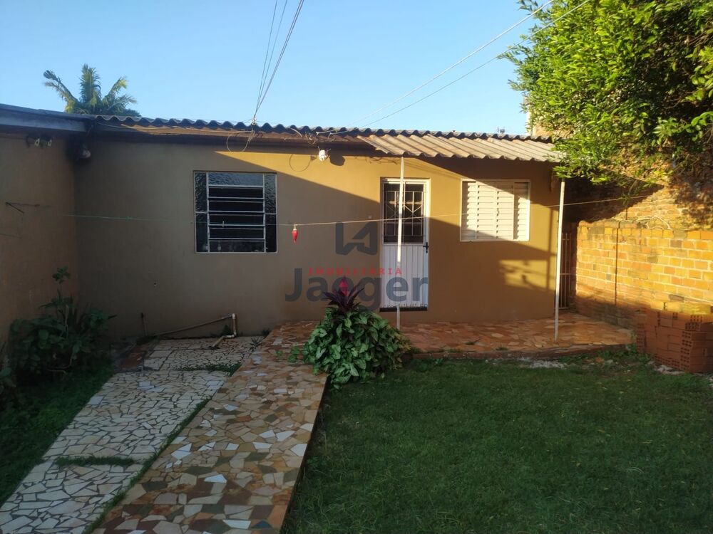 Casa à venda com 2 quartos, 187m² - Foto 2