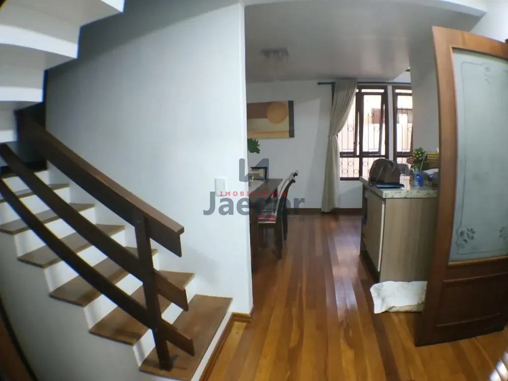 Casa, 3 quartos, 251 m² - Foto 3