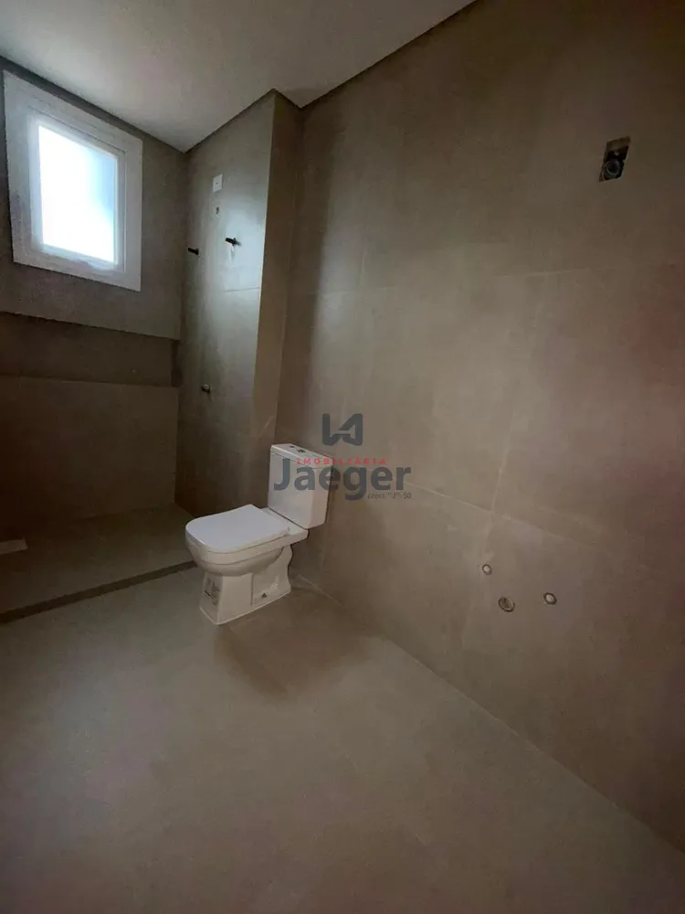 Apartamento, 3 quartos, 164 m² - Foto 2