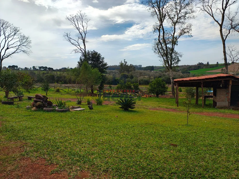 Chácara, 2500 m² - Foto 1