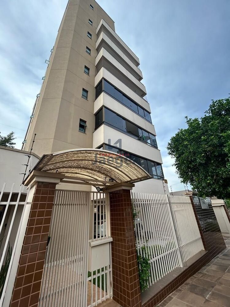 Apartamento, 3 quartos, 226 m² - Foto 1