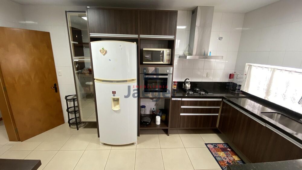 Apartamento, 3 quartos, 226 m² - Foto 14