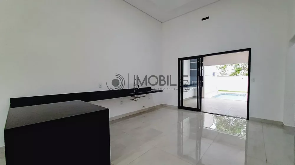 Casa à venda com 3 quartos, 175m² - Foto 4