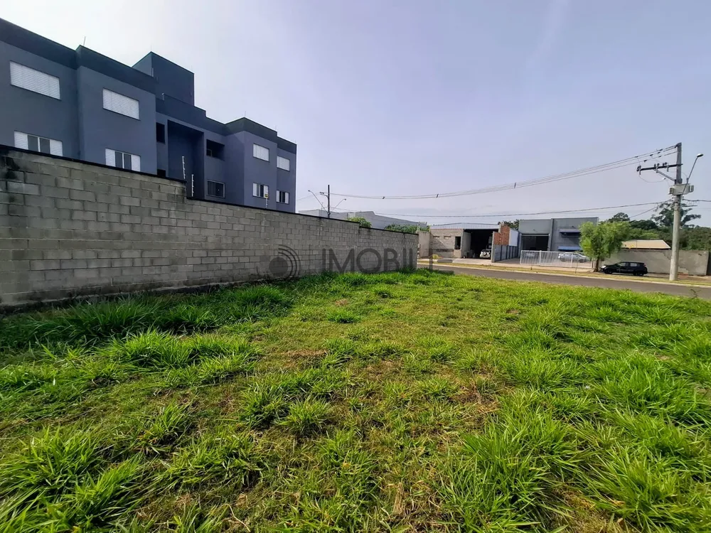 Loteamento e Condomínio, 1673 m² - Foto 5