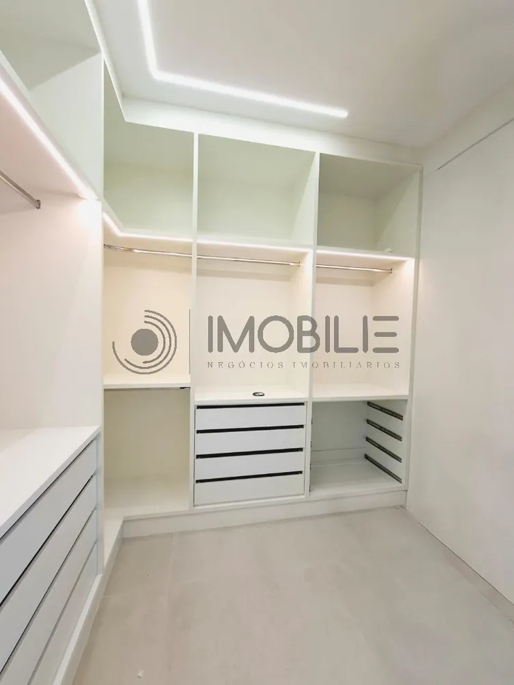 Casa, 3 quartos, 235 m² - Foto 9