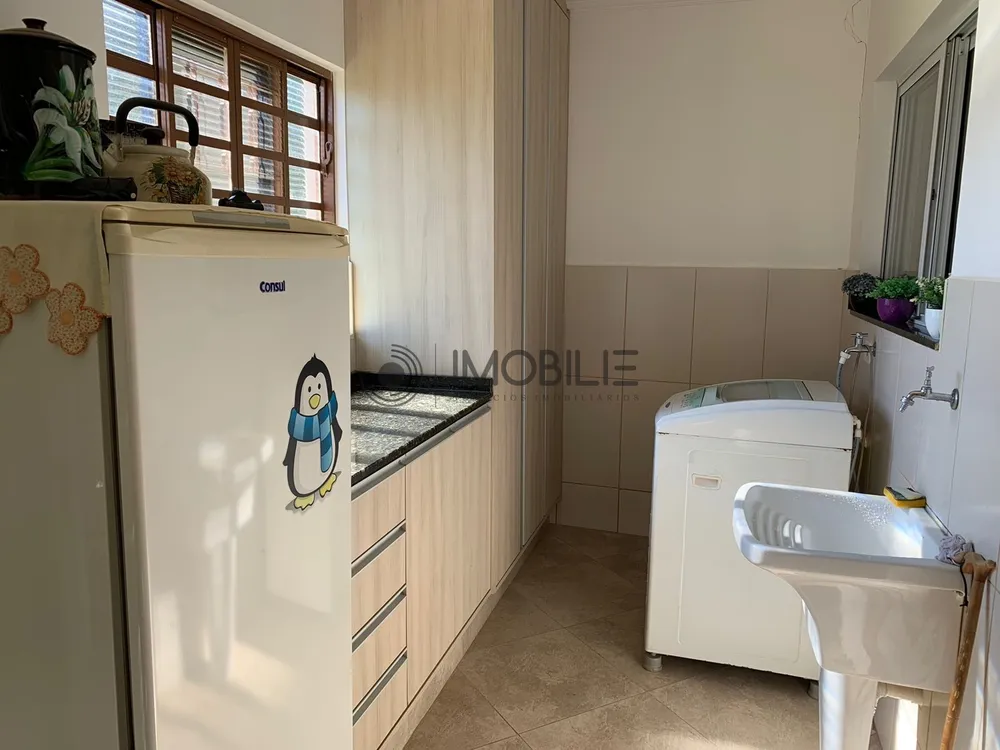 Chácara, 3 quartos, 245 m² - Foto 8
