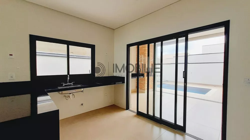 Casa à venda com 3 quartos, 165m² - Foto 10