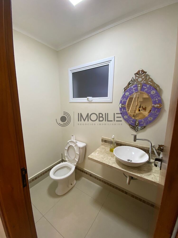 Casa à venda com 3 quartos, 178m² - Foto 2