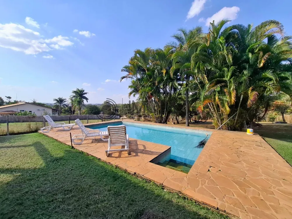 Chácara, 3 quartos, 350 m² - Foto 1