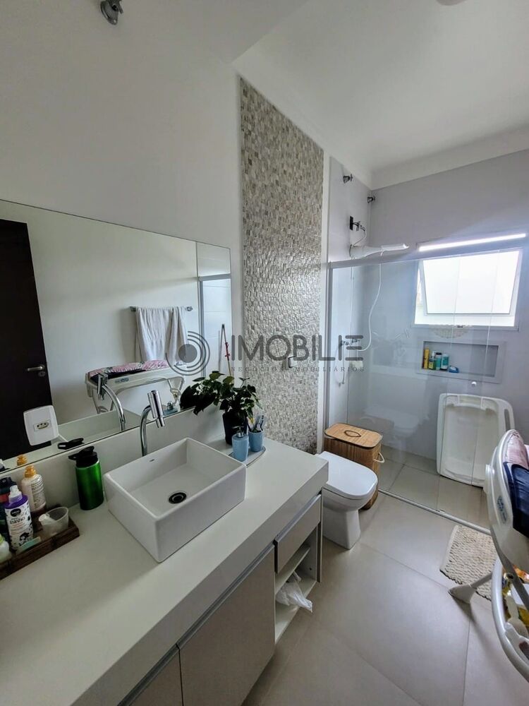 Casa, 3 quartos, 205 m² - Foto 7