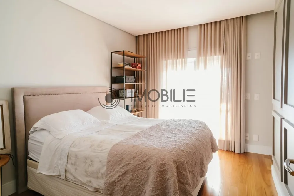 Apartamento, 3 quartos, 184 m² - Foto 10