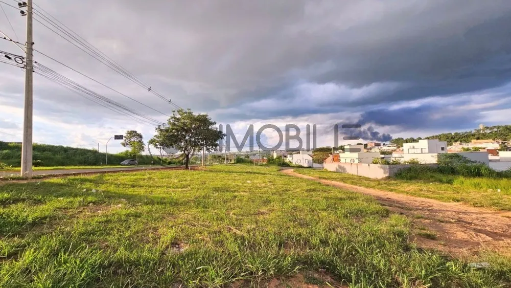 Loteamento e Condomínio, 1215 m² - Foto 4