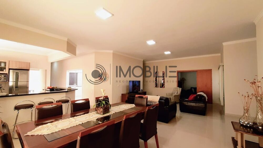 Casa, 4 quartos, 338 m² - Foto 6