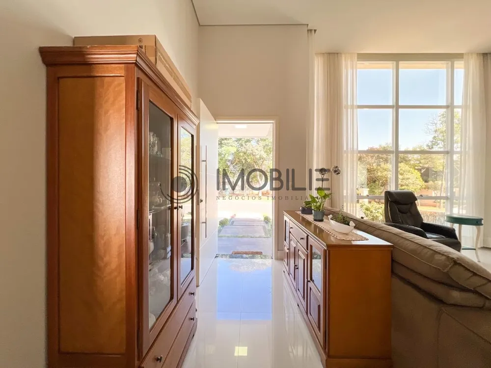 Casa, 4 quartos, 236 m² - Foto 3