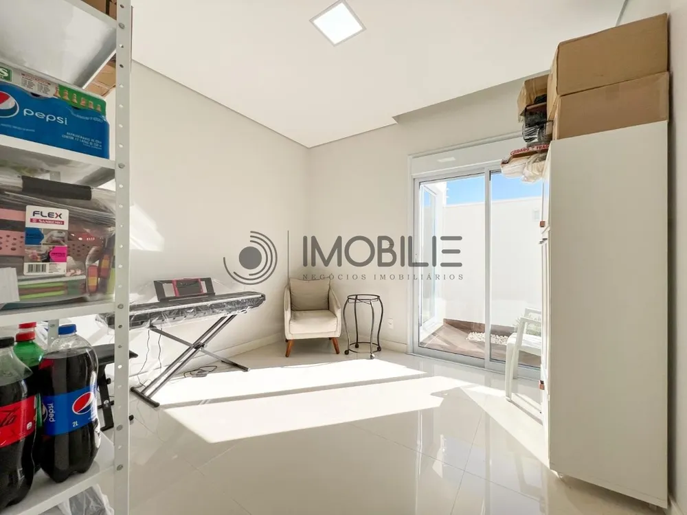 Casa, 4 quartos, 236 m² - Foto 8