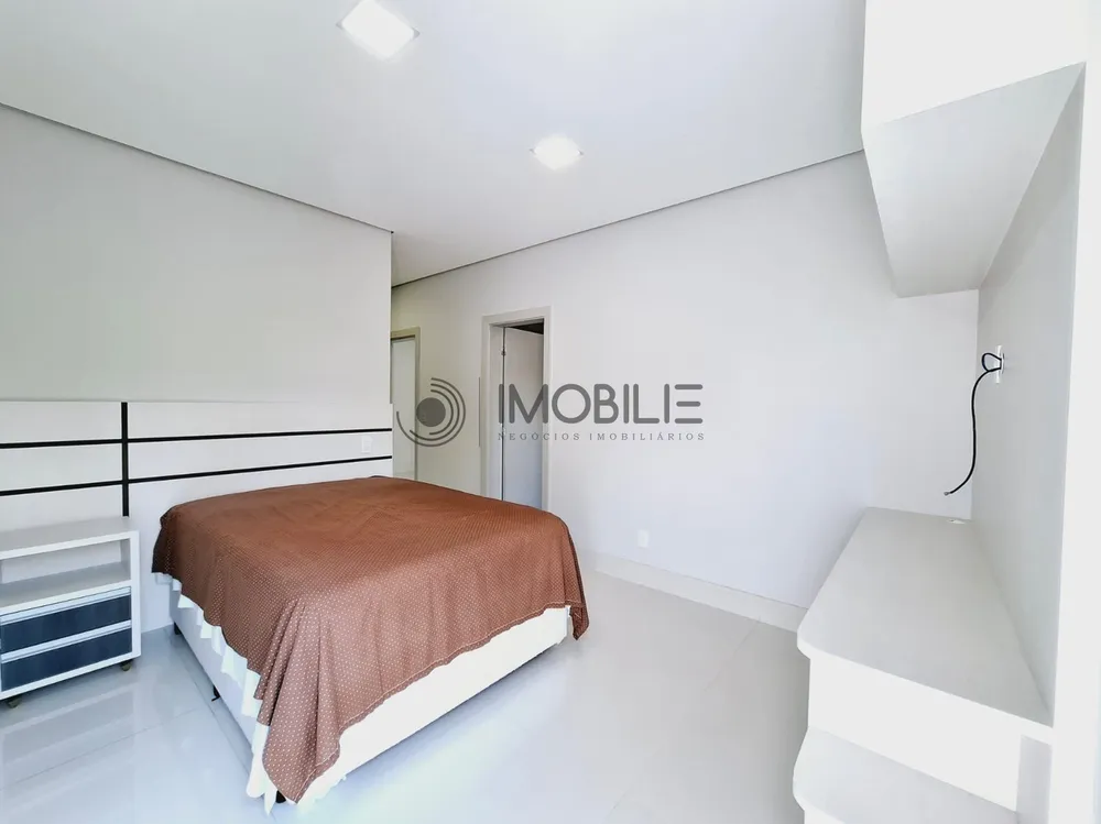 Casa, 4 quartos, 376 m² - Foto 8