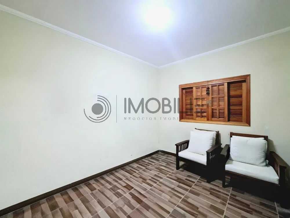 Sítio, 3 quartos, 465 m² - Foto 3