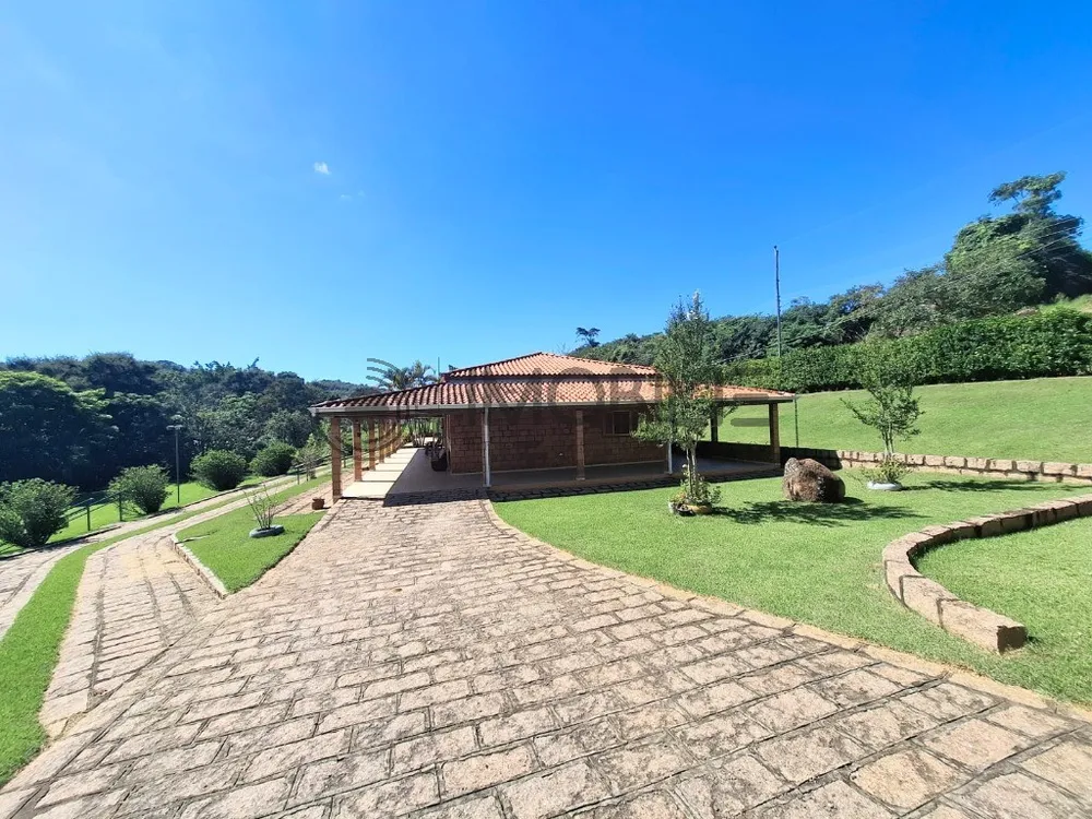 Sítio, 3 quartos, 465 m² - Foto 1