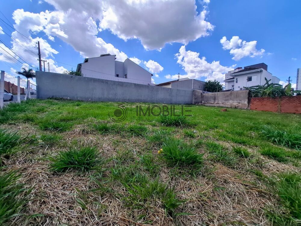 Loteamento e Condomínio, 483 m² - Foto 2
