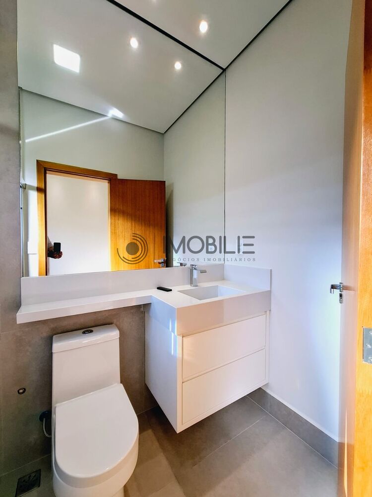 Casa à venda com 3 quartos, 184m² - Foto 2