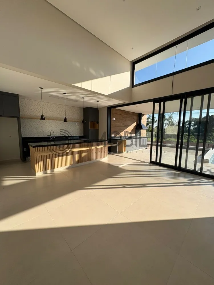 Casa, 3 quartos, 244 m² - Foto 5