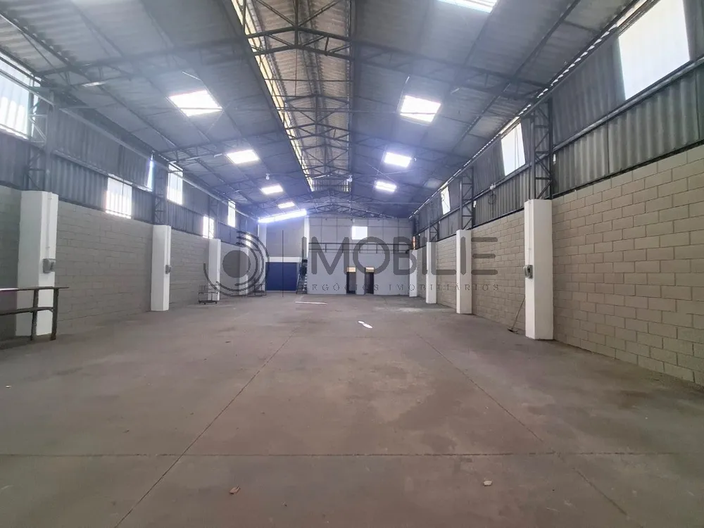 Depósito-Galpão, 700 m² - Foto 1