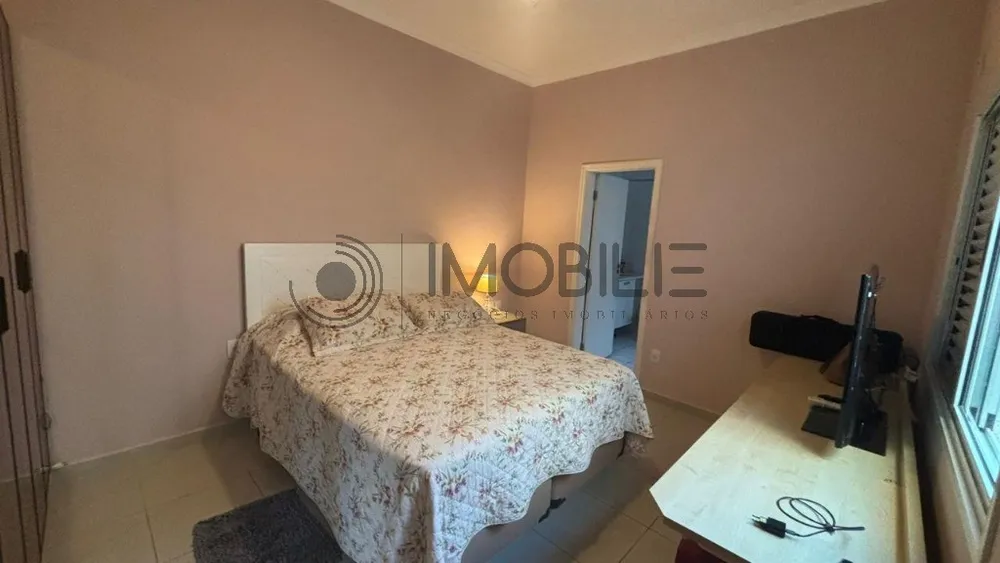 Casa, 3 quartos, 190 m² - Foto 3