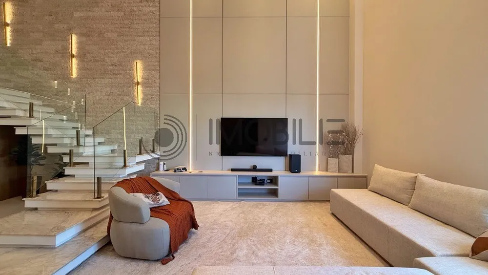 Casa, 4 quartos, 360 m² - Foto 1
