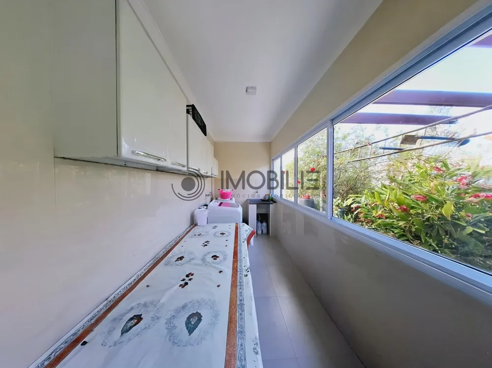 Casa, 4 quartos, 240 m² - Foto 6
