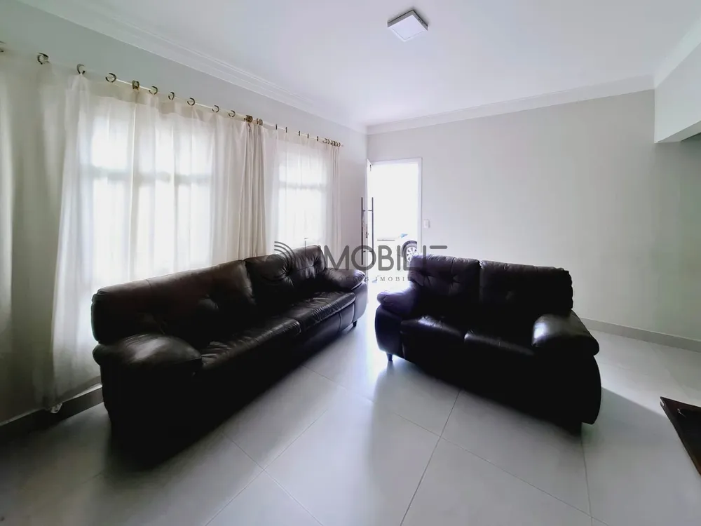 Casa, 4 quartos, 240 m² - Foto 5