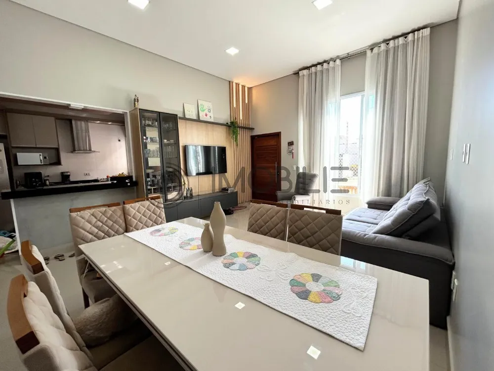 Casa, 3 quartos, 99 m² - Foto 1
