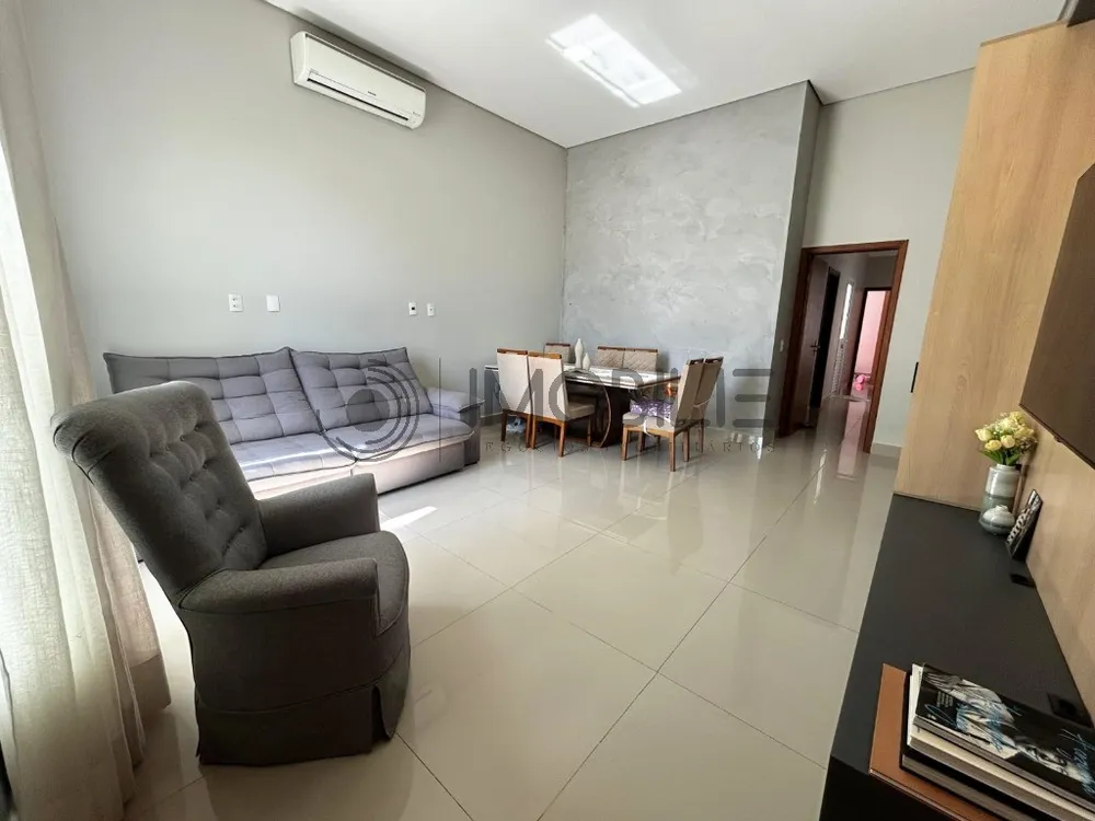 Casa, 3 quartos, 99 m² - Foto 2