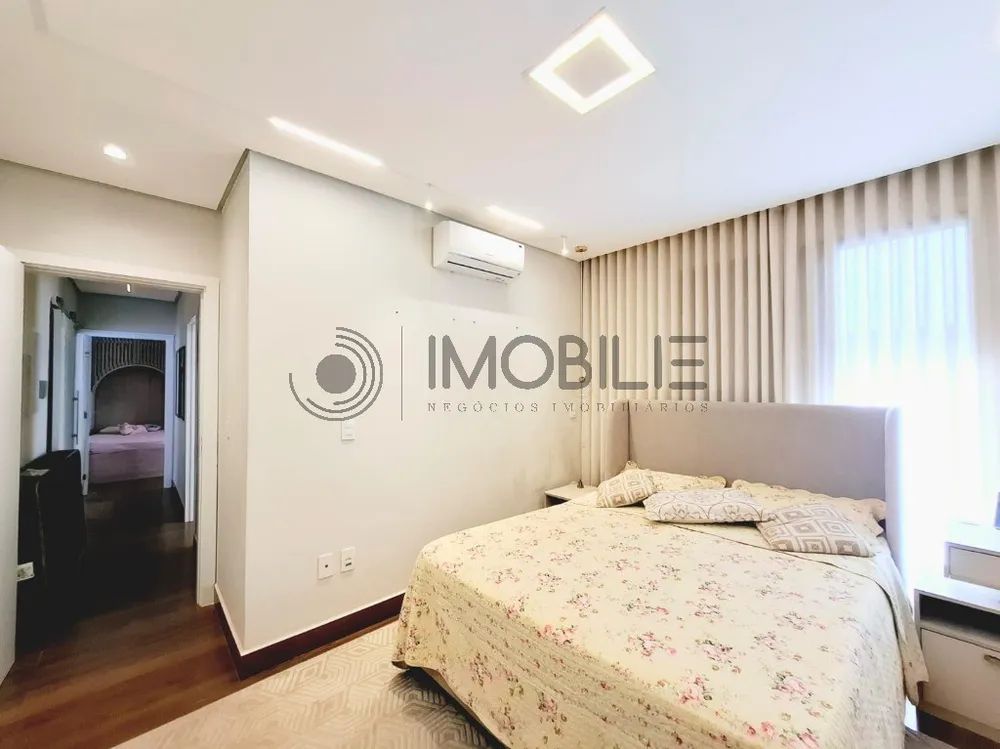 Casa, 3 quartos, 233 m² - Foto 7