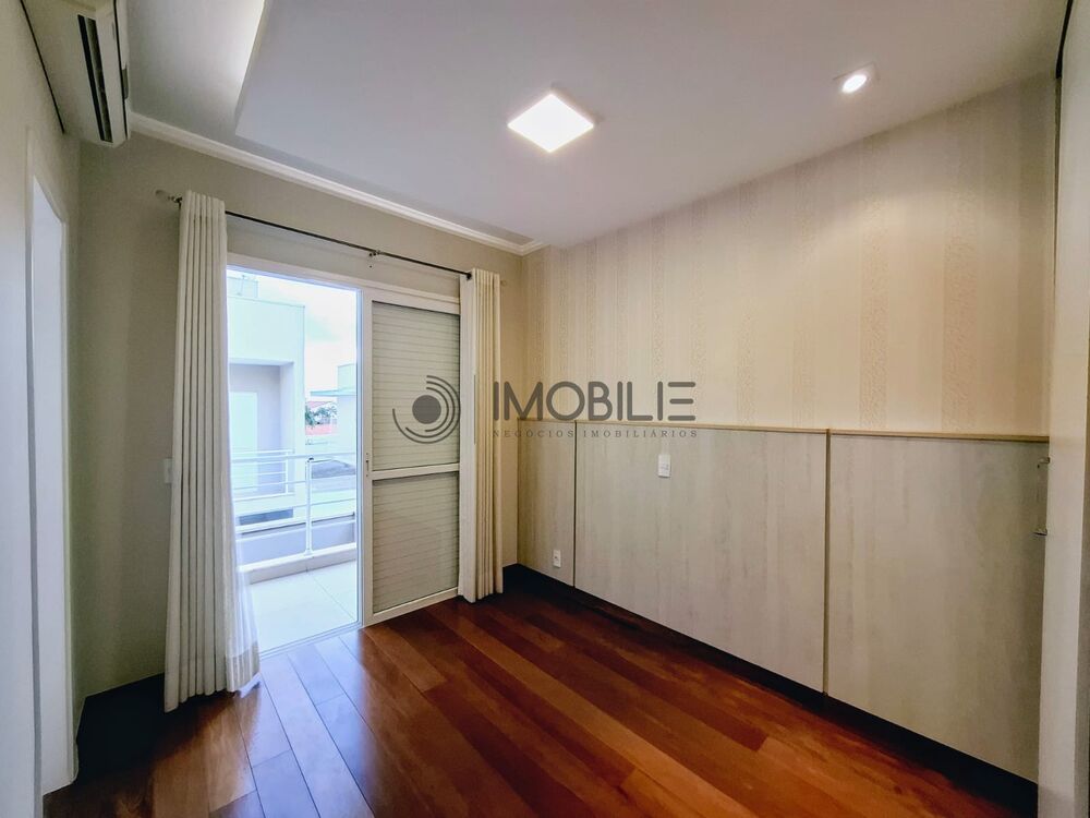 Casa, 3 quartos, 187 m² - Foto 3