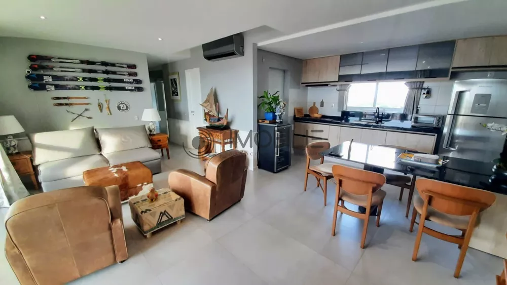 Apartamento à venda com 3 quartos, 126m² - Foto 2