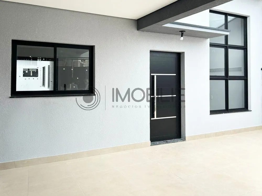 Casa, 3 quartos, 110 m² - Foto 1