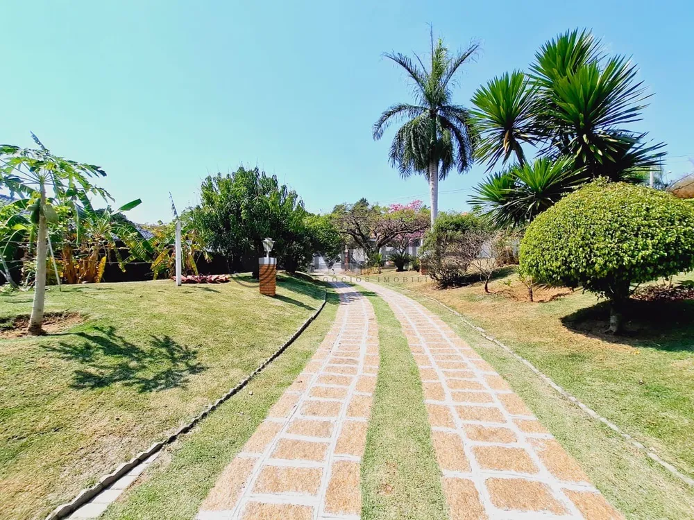 Chácara, 5 quartos, 451 m² - Foto 1