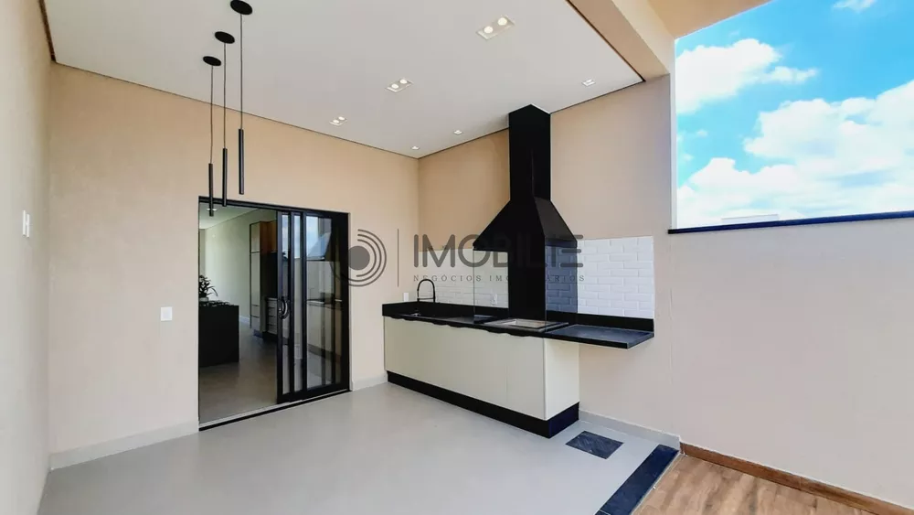 Casa à venda com 3 quartos, 200m² - Foto 11