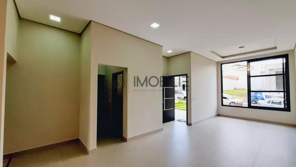 Casa à venda com 3 quartos, 200m² - Foto 3