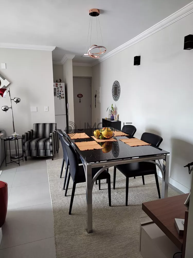 Apartamento à venda com 3 quartos, 81m² - Foto 4