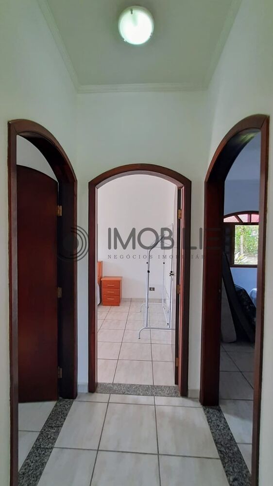 Chácara, 6 quartos, 450 m² - Foto 3