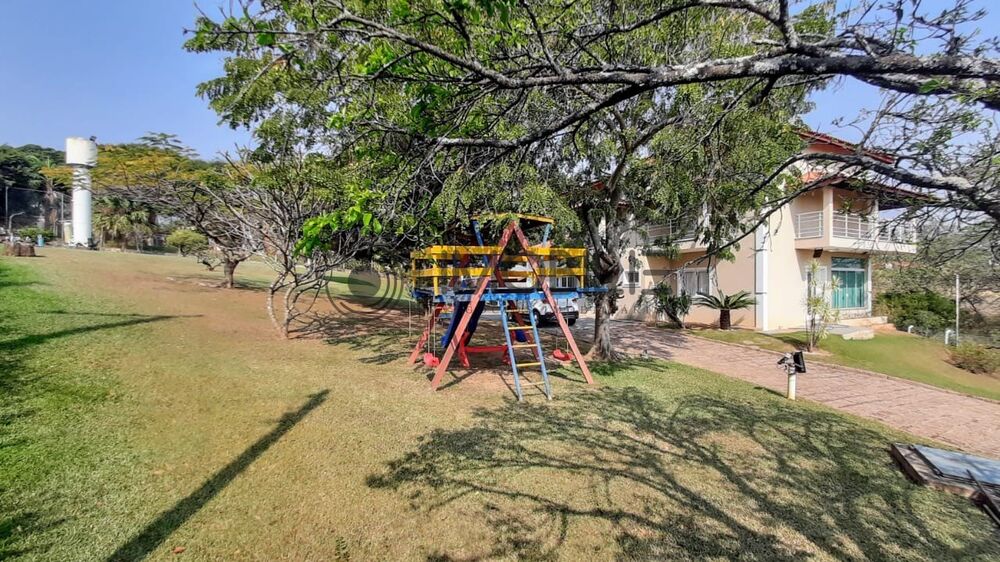 Chácara, 6 quartos, 450 m² - Foto 1