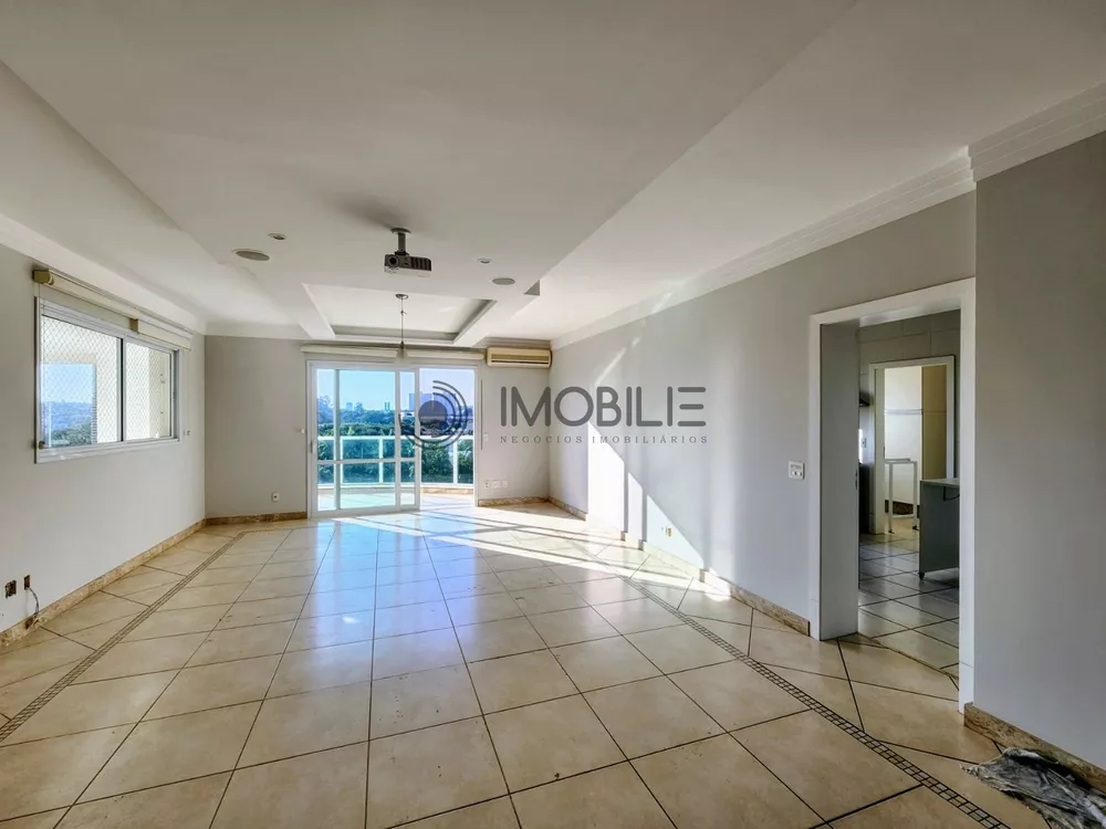 Apartamento à venda com 4 quartos, 190m² - Foto 4